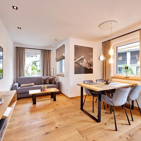 Freizeit Apartman *